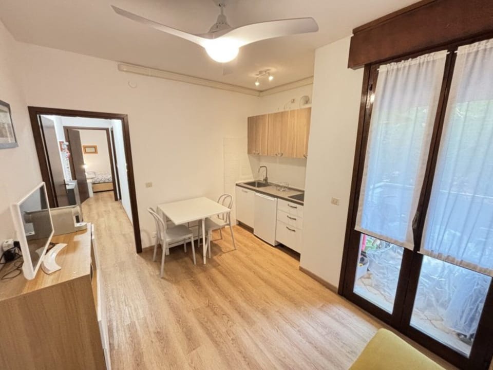 Apartment, 2 Bedrooms, Terrace | Interior