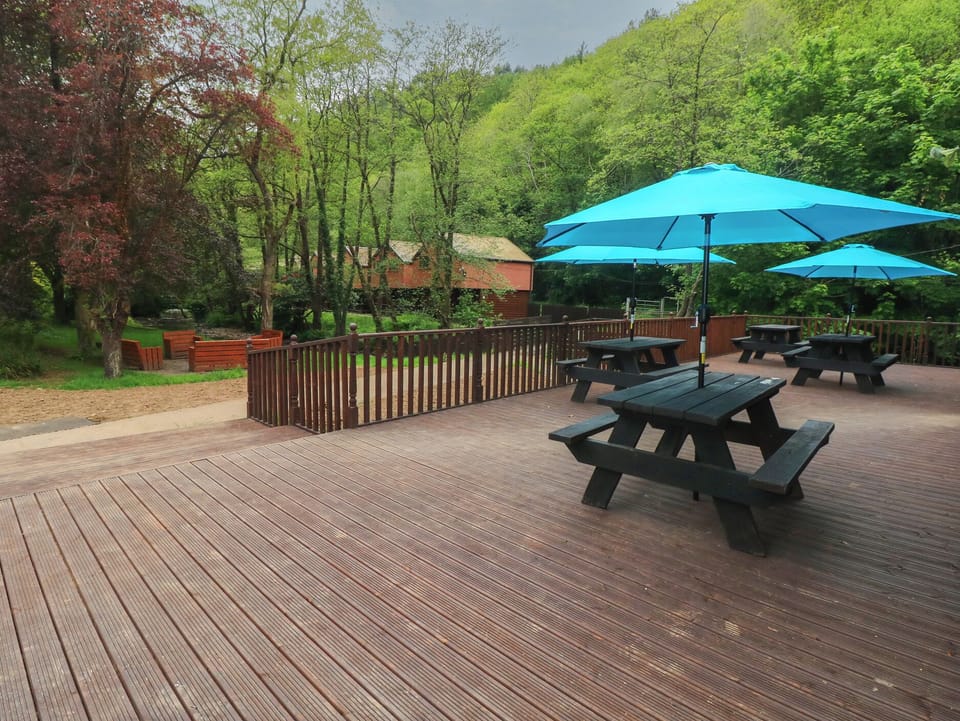 Cottage | Outdoor dining