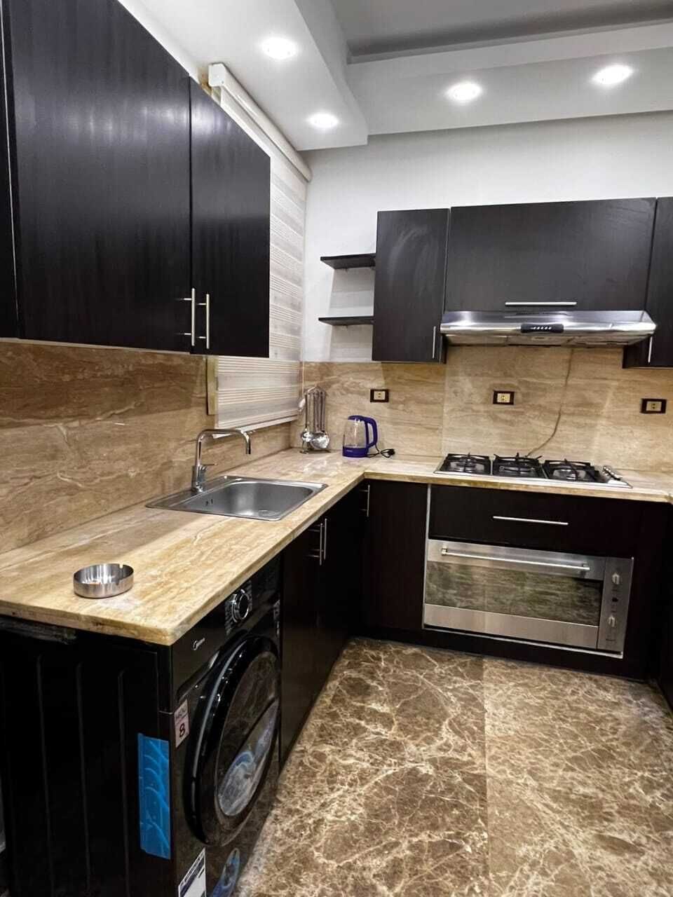 Microwave, oven, stovetop, cookware/dishes/utensils