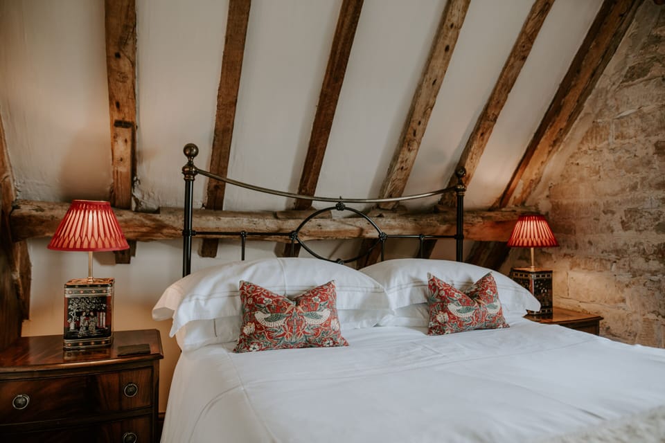 Double Room, Ensuite, Courtyard View (Footman's room) | Free WiFi