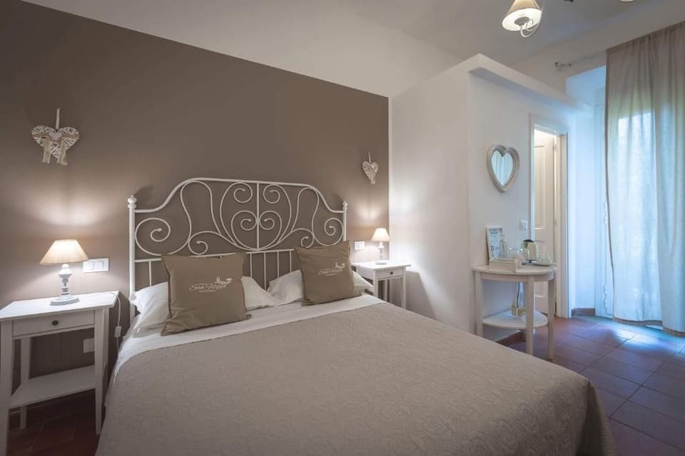 Deluxe Double Room, Garden View | Premium bedding, free WiFi, bed sheets