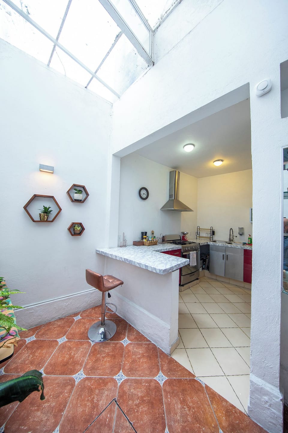 Apartment, Non Smoking, Ground Floor | Private kitchen | Blender, freezer