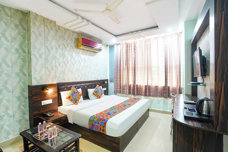 Deluxe Room | Egyptian cotton sheets, premium bedding, in-room safe, free WiFi