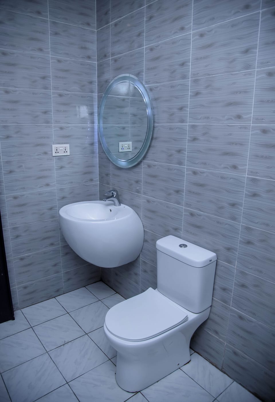 Luxury Single Room | Bathroom