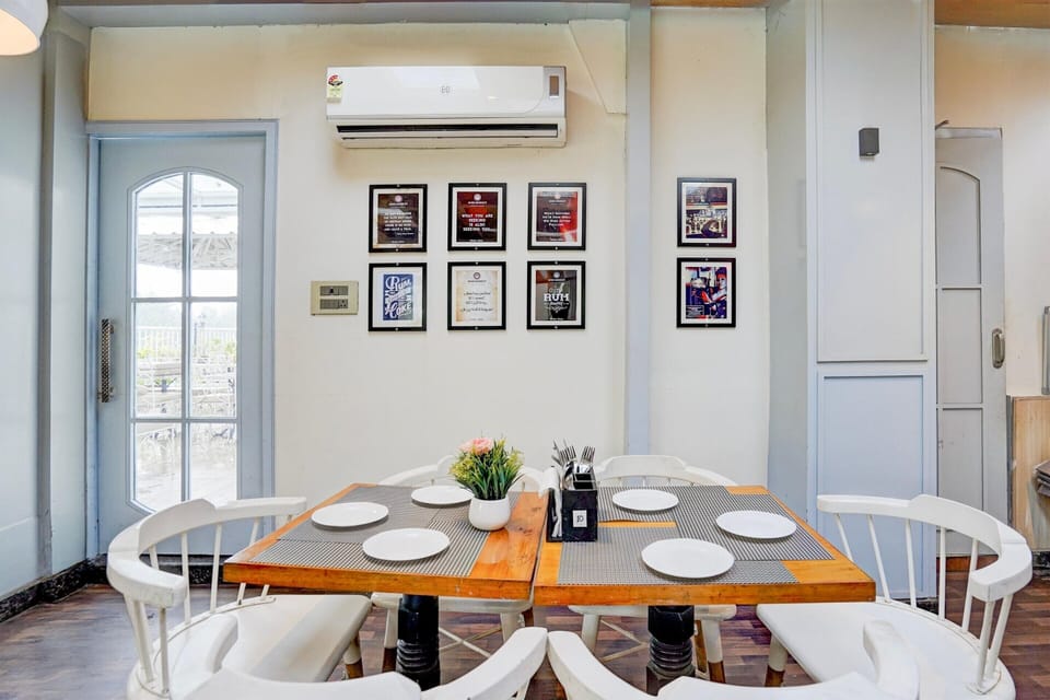 House | Dining