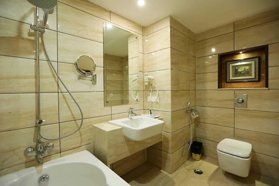 Double Room | Bathroom | Shower, designer toiletries, towels, soap