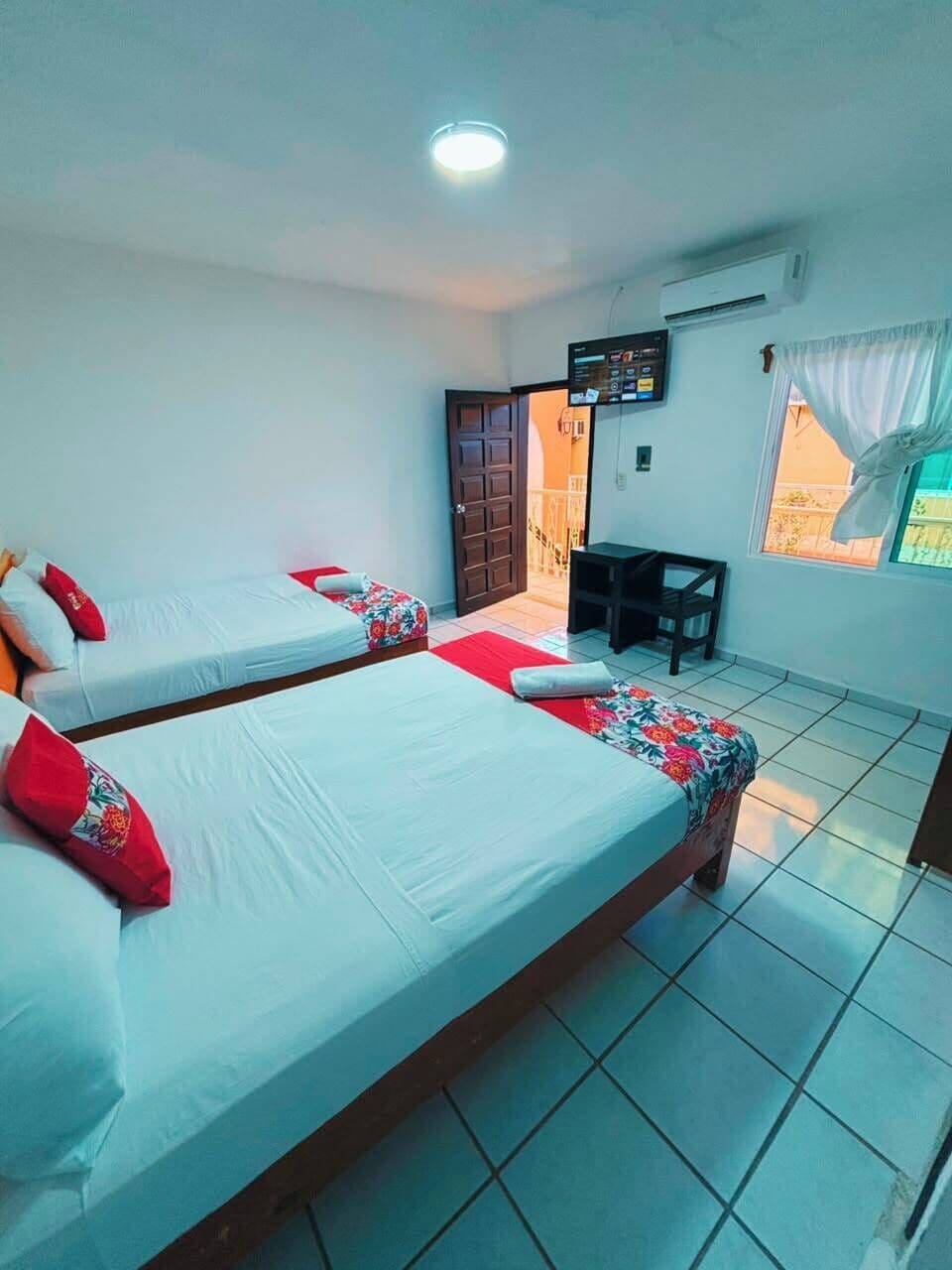 Comfort Twin Room | Down comforters, iron/ironing board (on request), WiFi (free)
