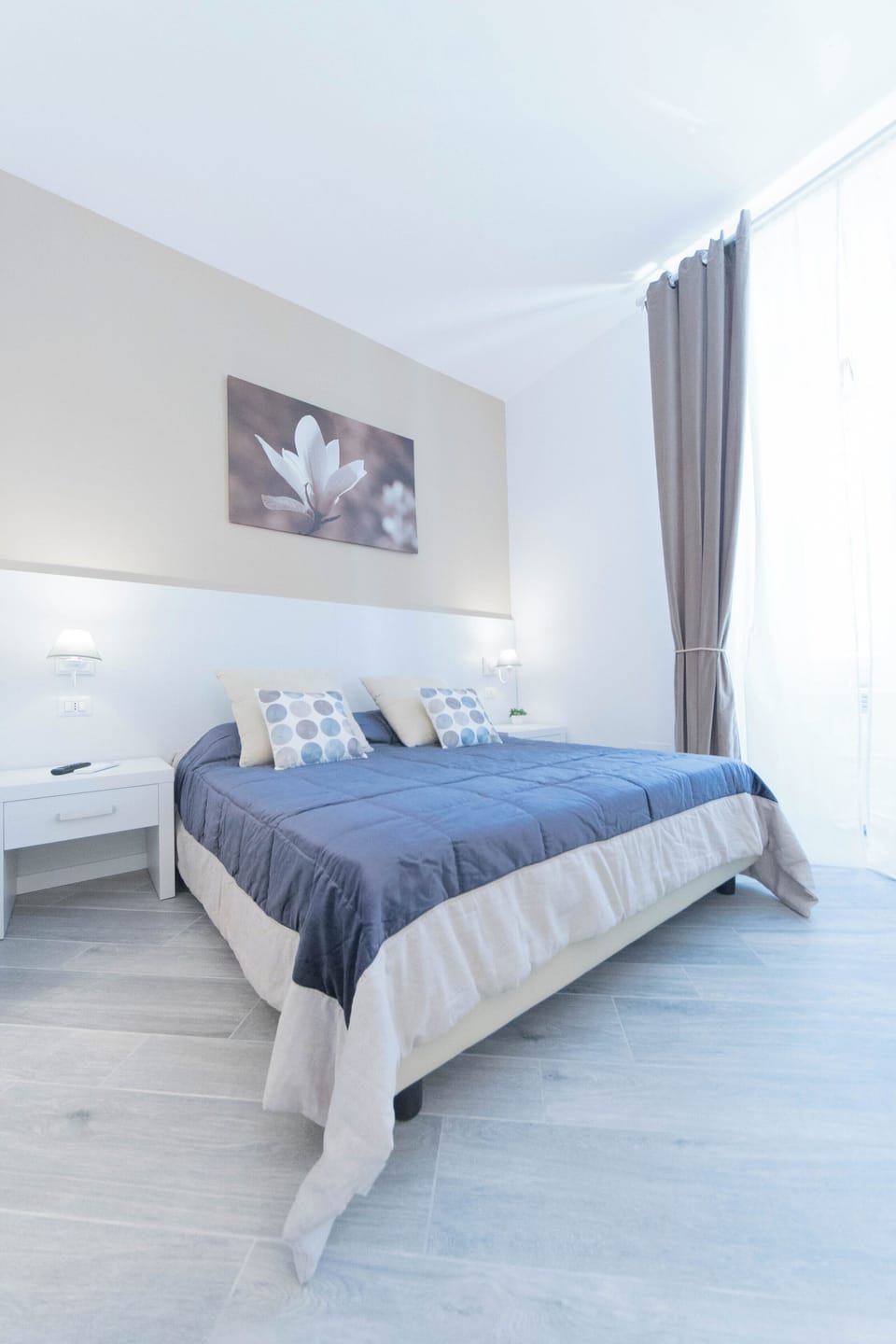 Apartment, 3 Bedrooms | Premium bedding, down comforters, soundproofing, free WiFi