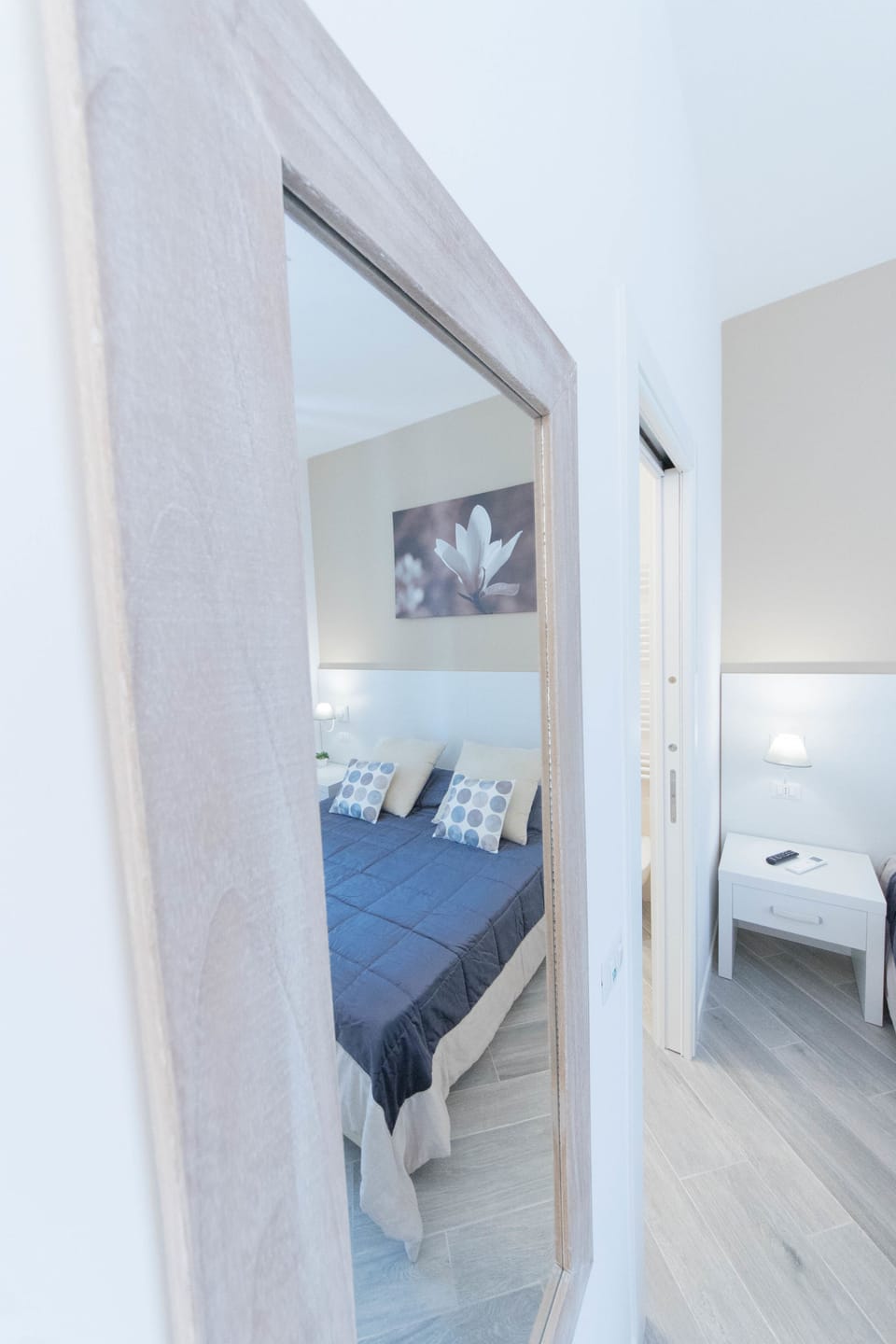 Premium bedding, down comforters, soundproofing, free WiFi