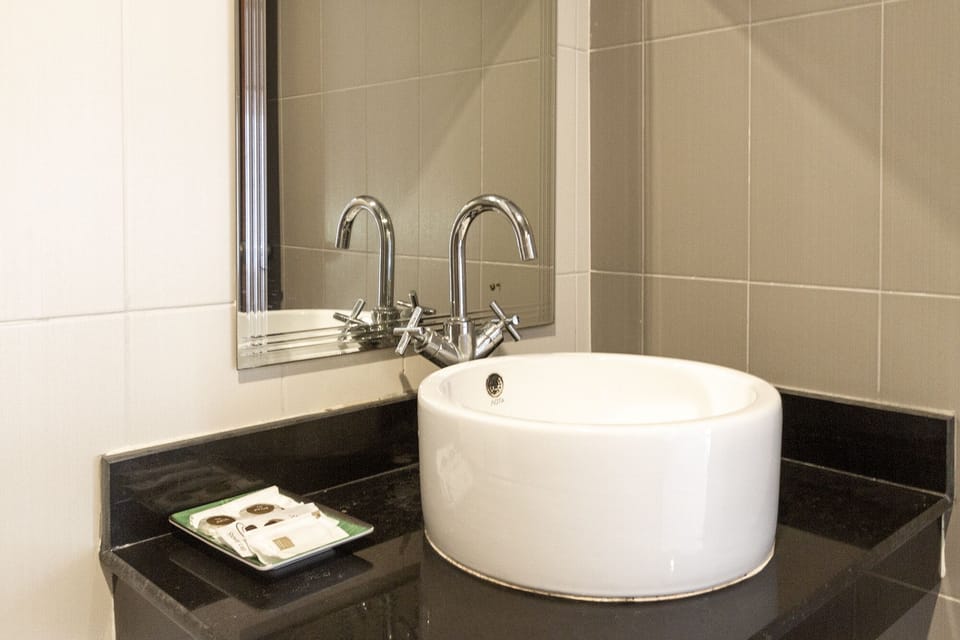 Shower, free toiletries, hair dryer, bathrobes