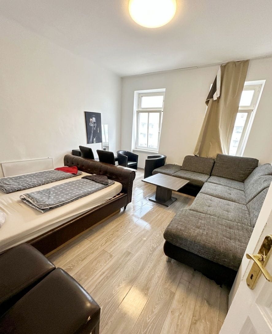 Basic Apartment | Iron/ironing board, free WiFi