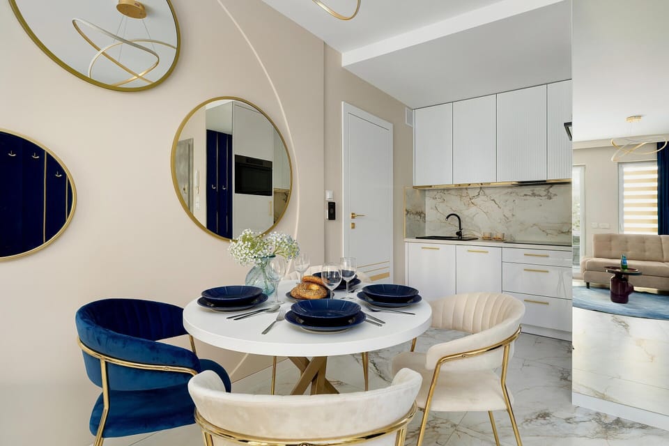 Apartment | Dining