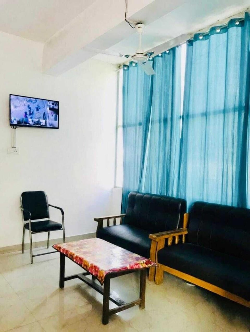 32-inch flat-screen TV with cable channels