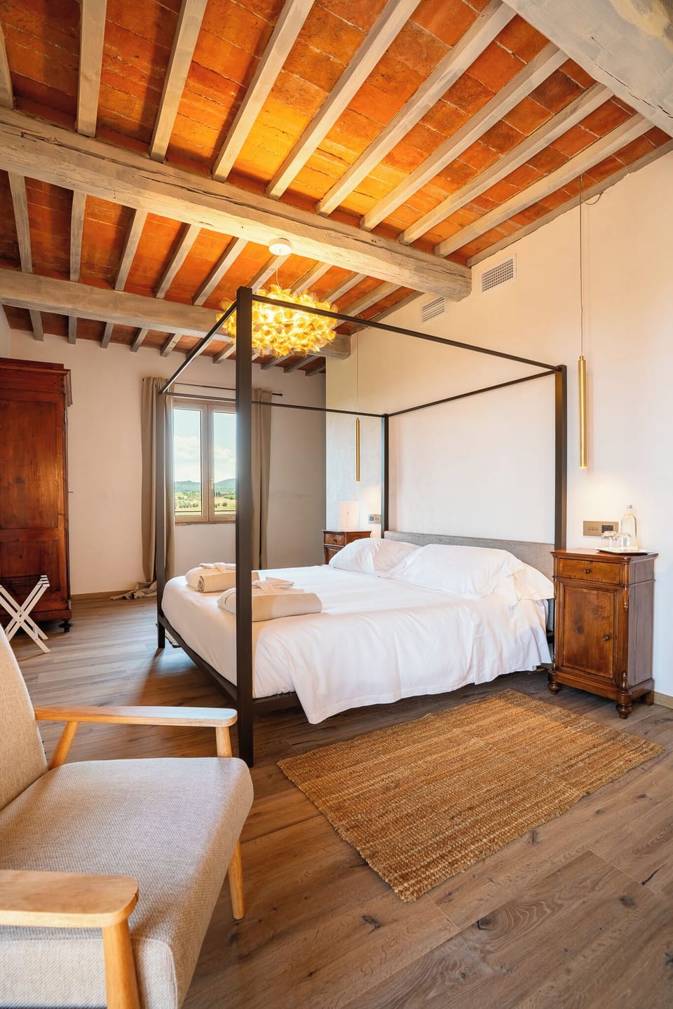 Signature Double Room, Balcony, Vineyard View | In-room safe, WiFi (free), bed sheets