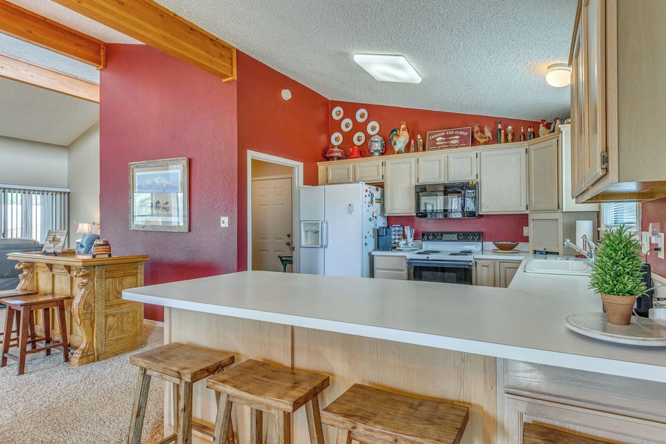 House (3 Bedrooms) | Interior