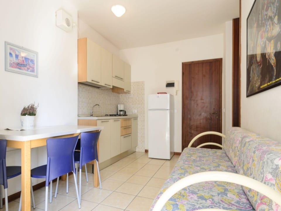 Apartment, 1 Bedroom, Balcony | Private kitchen