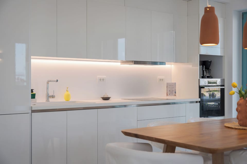 Villa, Pool View | Private kitchen | Full-size fridge, microwave, oven, stovetop