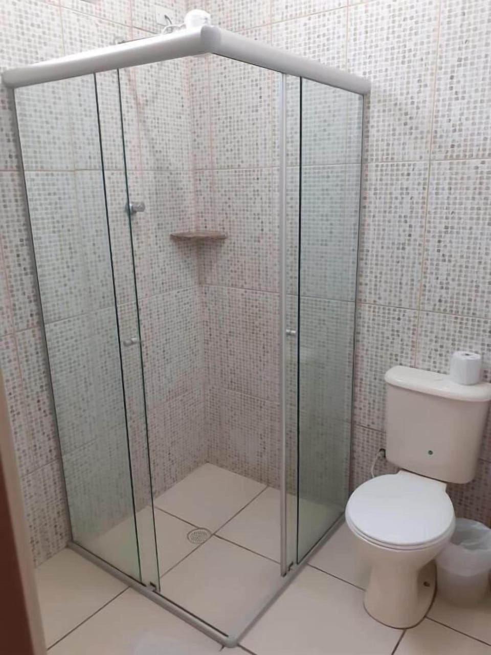 Deluxe Single Room, Patio | Bathroom | Shower, free toiletries, hair dryer, towels