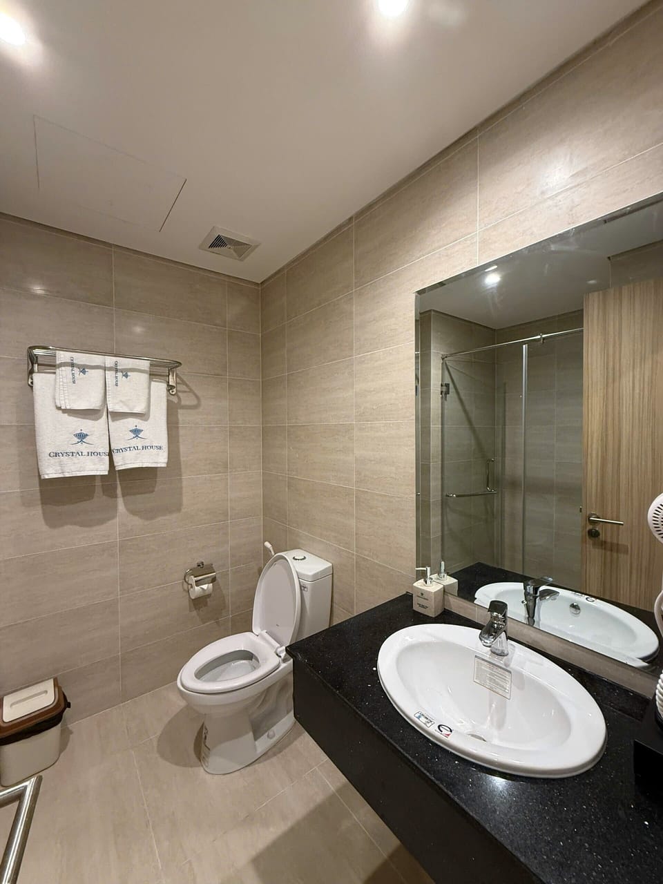 Hair dryer, towels, soap, shampoo
