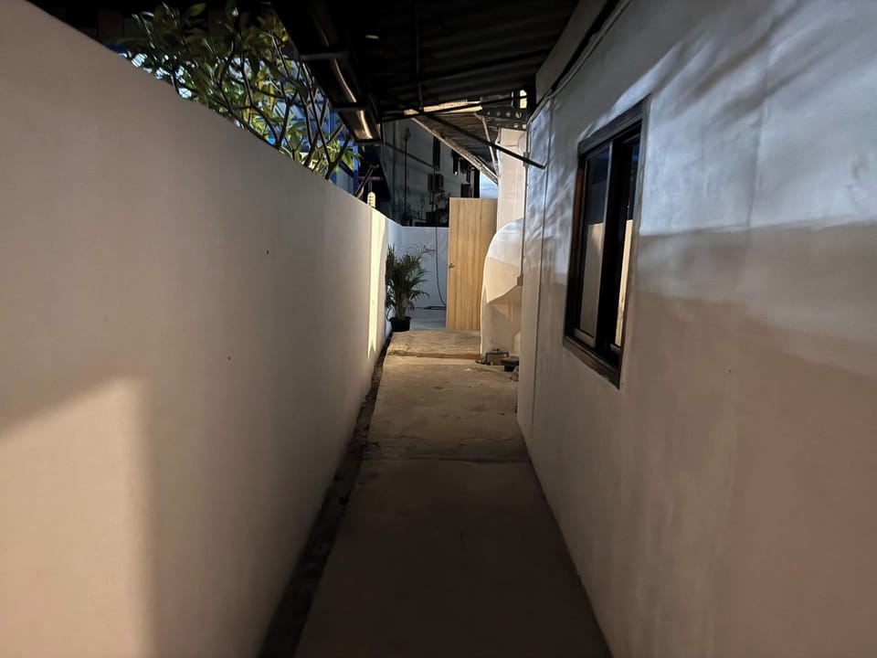 House, 1 Bedroom, Smoking, Balcony | Property grounds