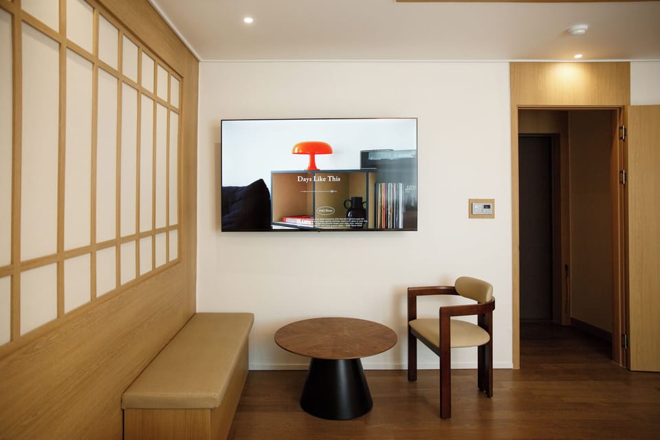 Superior Triple Room | Blackout drapes, free WiFi, bed sheets