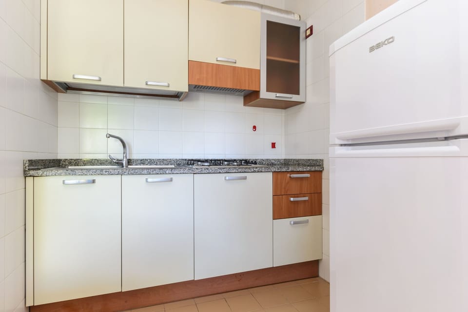 Apartment, 1 Bedroom, Balcony, City View | Interior