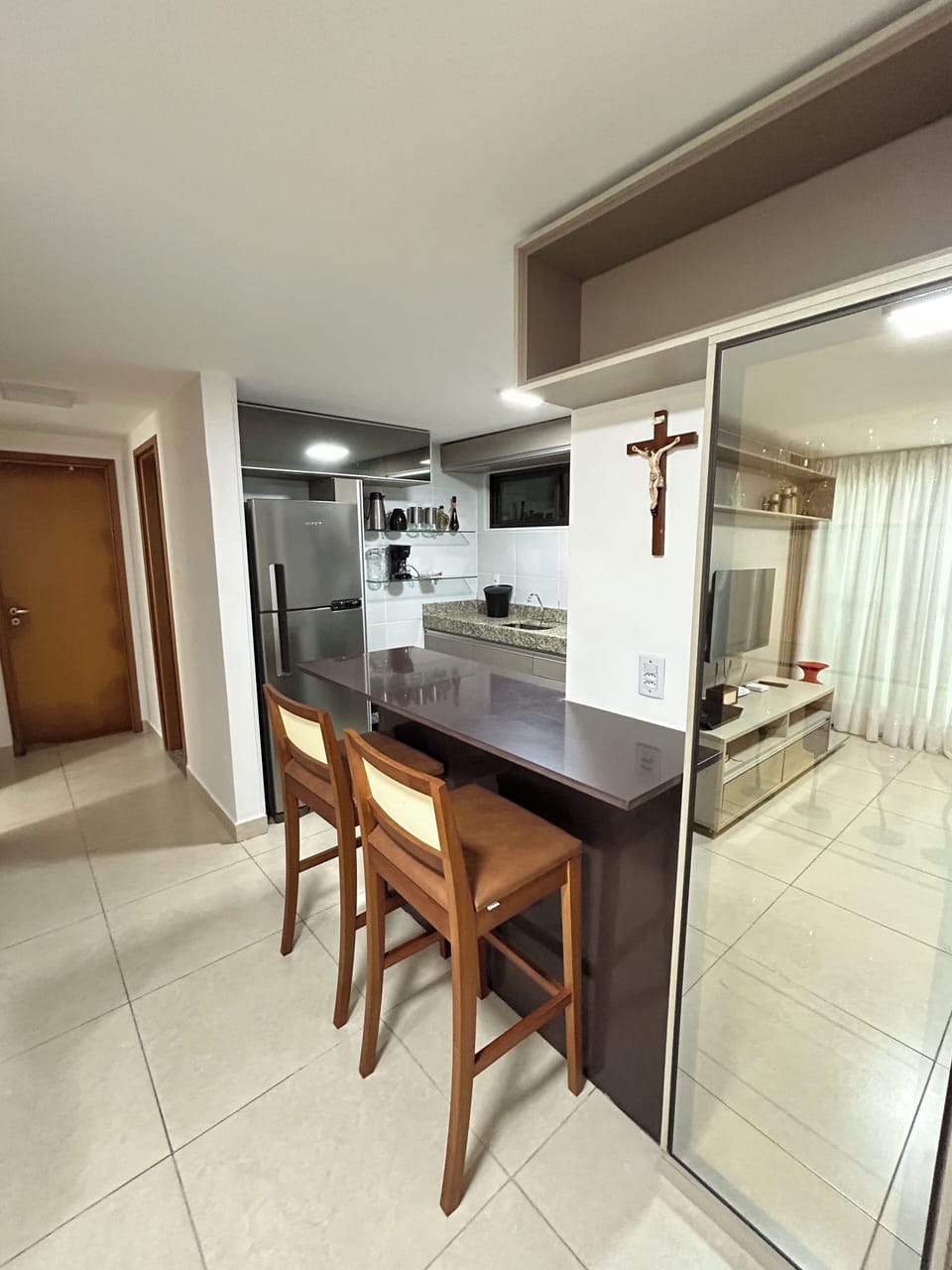 Apartment | Living room | 40-inch Smart TV with digital channels