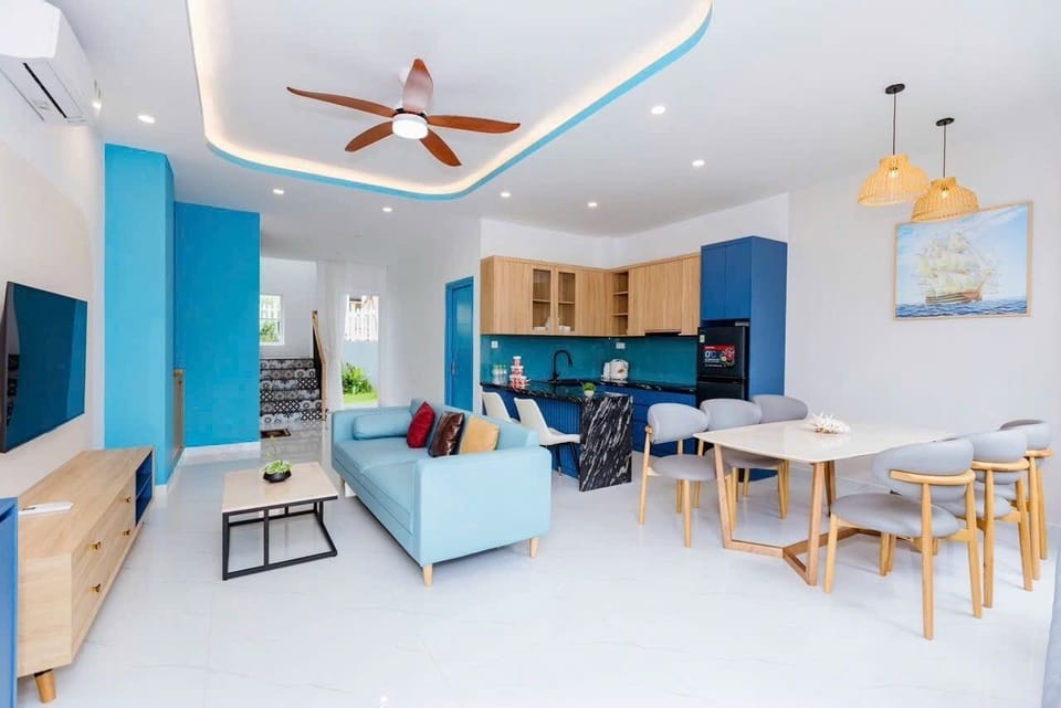 Exclusive Villa, Garden View | Hypo-allergenic bedding available, in-room safe, WiFi (free)