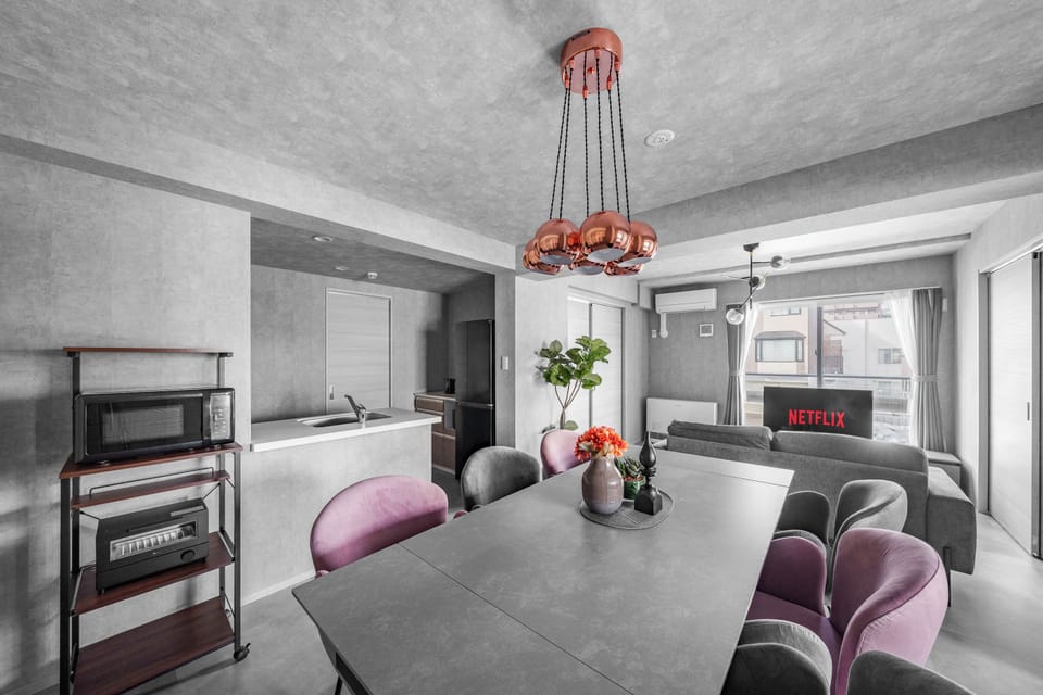 Apartment | Dining