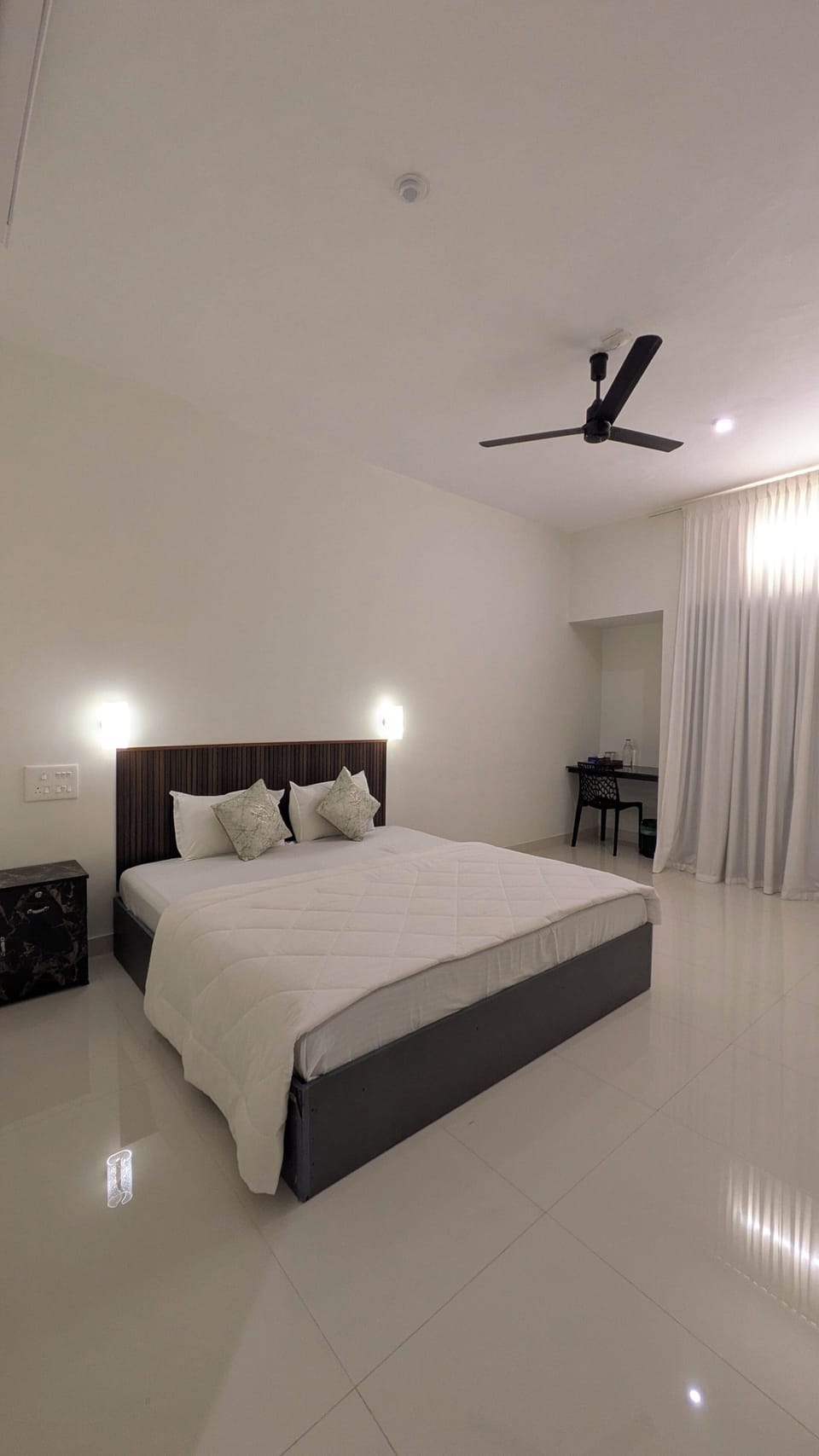 Deluxe Double Room | Desk, free WiFi