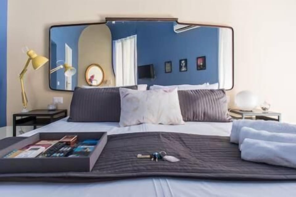 Comfort Double Room, Balcony, City View | In-room safe, blackout drapes, iron/ironing board, free WiFi