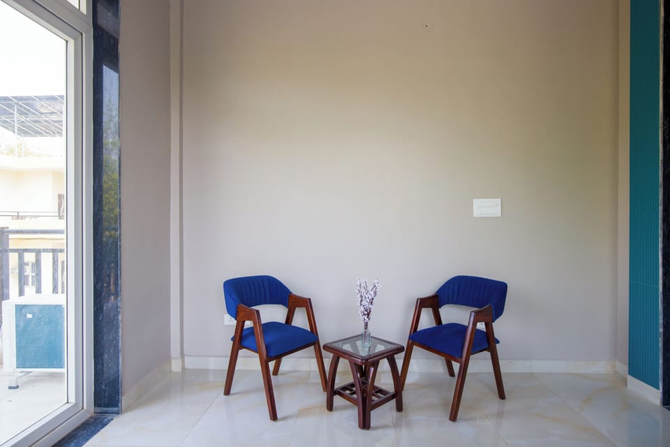 Deluxe Villa, Balcony, Garden View | Interior