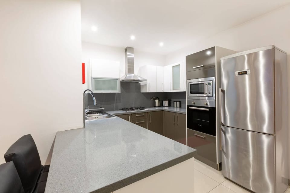 Apartment, 2 Bedrooms, Smoking, Balcony | Interior