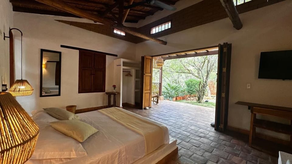 Standard Double Room | Premium bedding, minibar, desk, laptop workspace