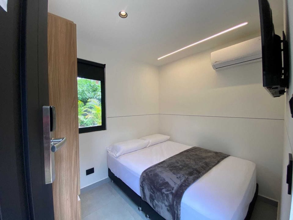 Standard Double or Twin Room, Patio | Free WiFi