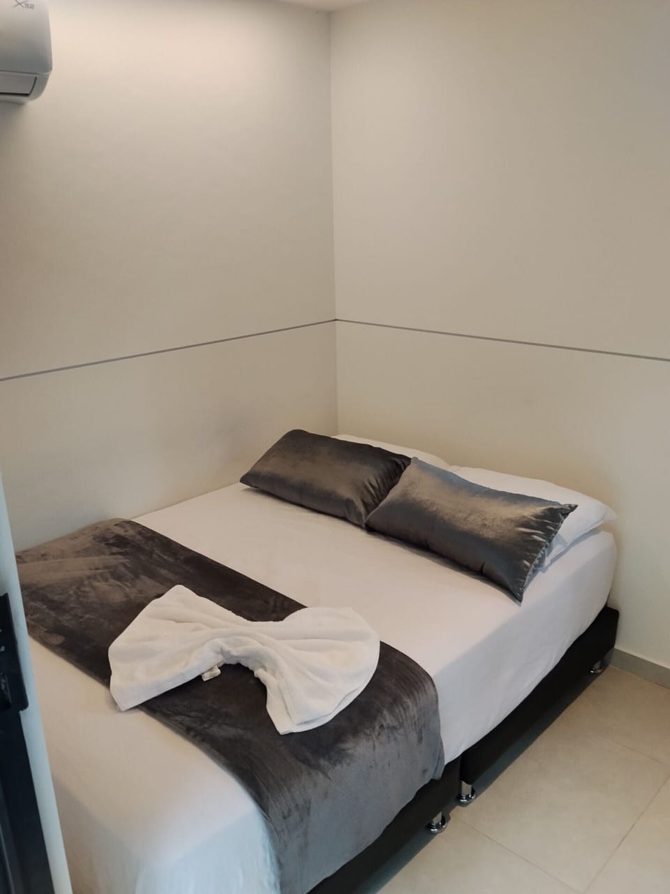 Standard Double or Twin Room, Patio | Free WiFi