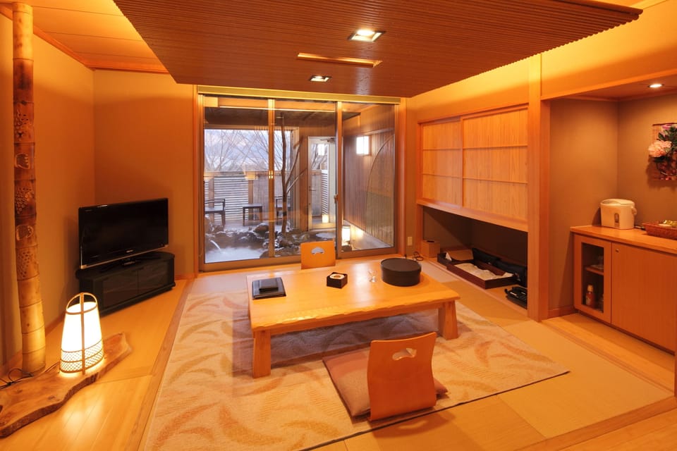 Sagano, Japanese Sukiya style, Twin Room With Open-Air Bath(Check-in by 6PM) | In-room dining