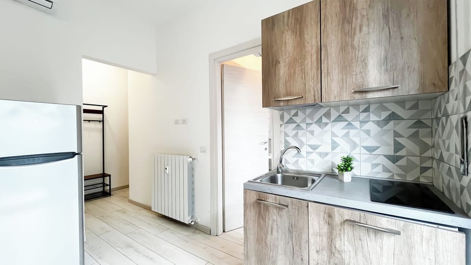 Comfort Apartment, City View | Private kitchen