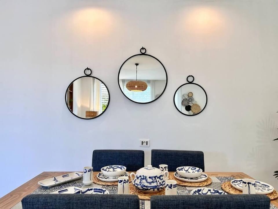 Villa, 3 Bedrooms, Private Pool, Garden View | Dining