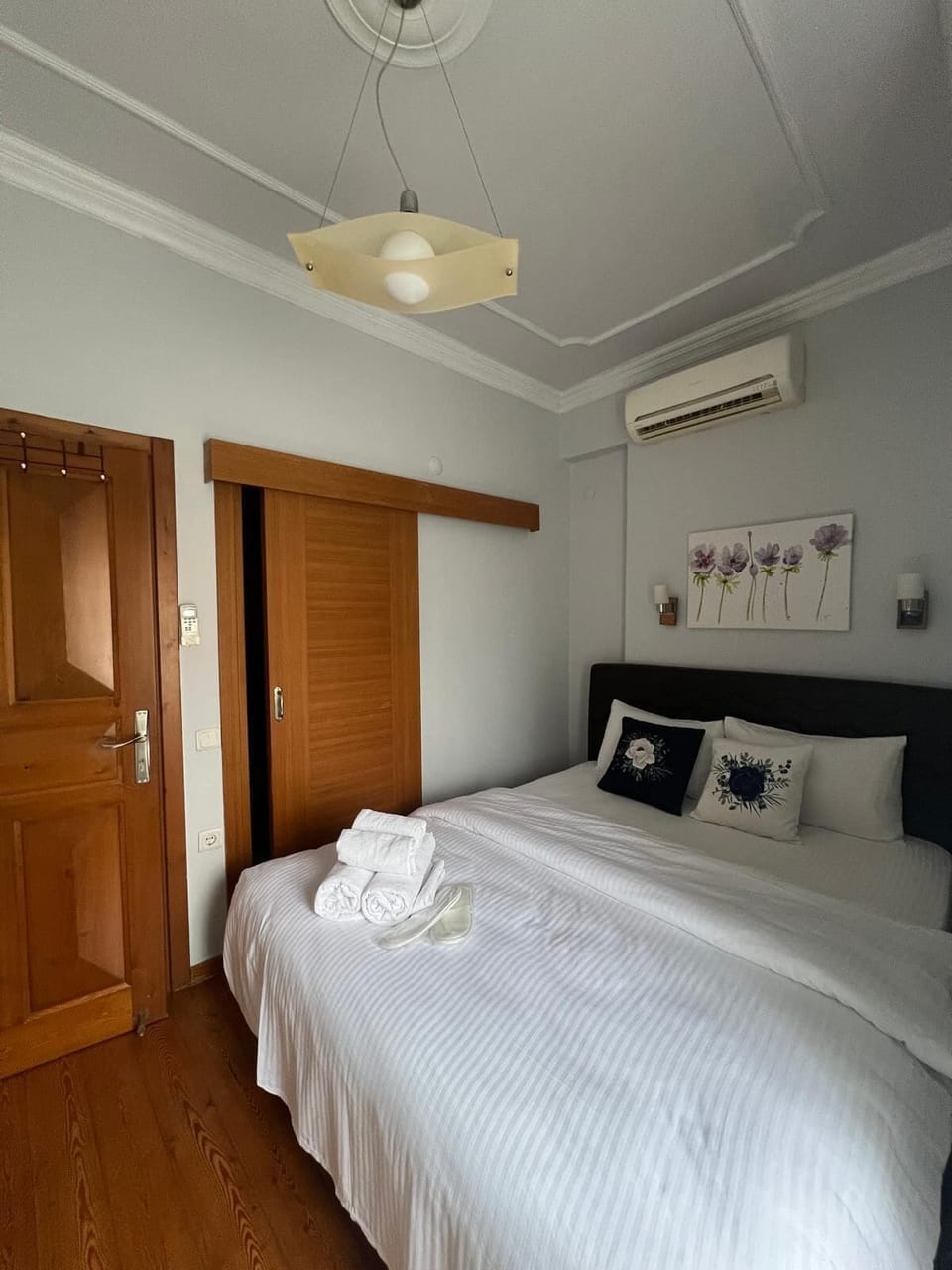 Superior Double Room, City View | Free WiFi, bed sheets