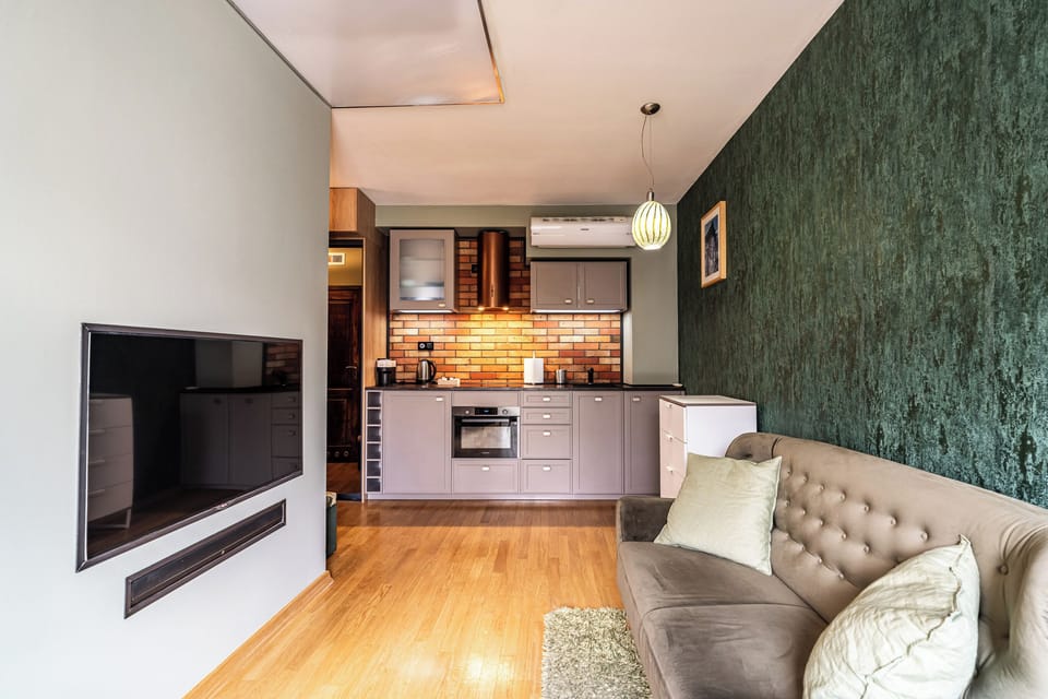 Studio Suite, 1 Double Bed | Private kitchenette