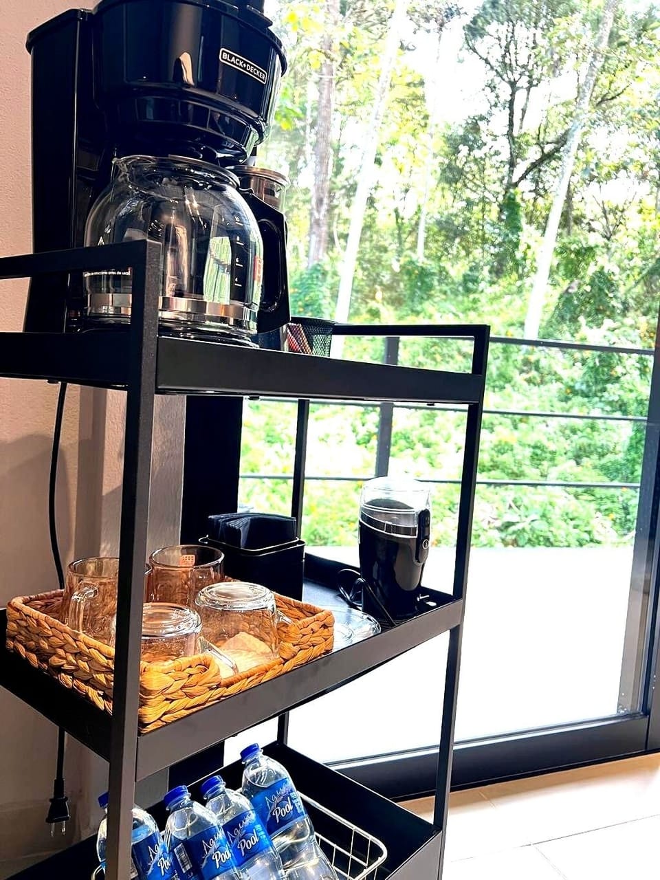 Deluxe Apartment, Balcony, Mountain View | Food and drink