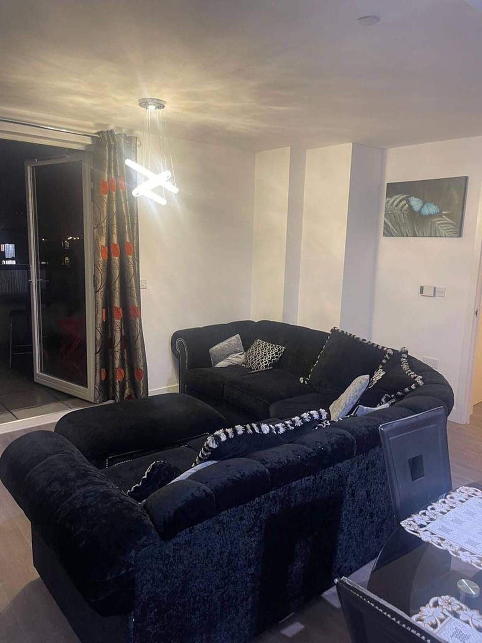 Apartment, 1 Bedroom, Accessible, Balcony | Living room