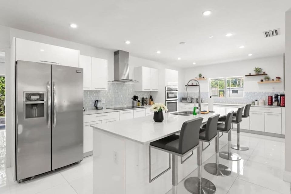 Comfort Villa | Private kitchen | Coffee/tea maker