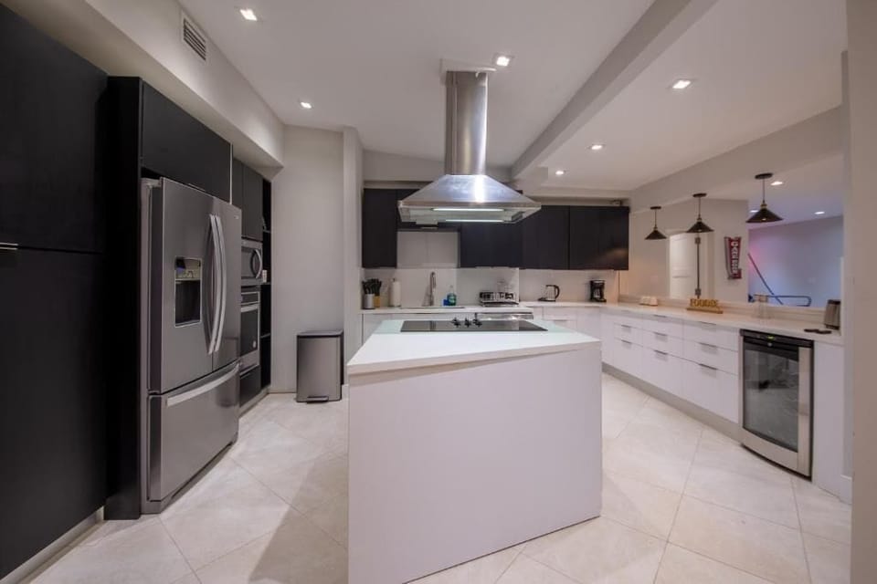 Comfort Villa | Private kitchen | Coffee/tea maker