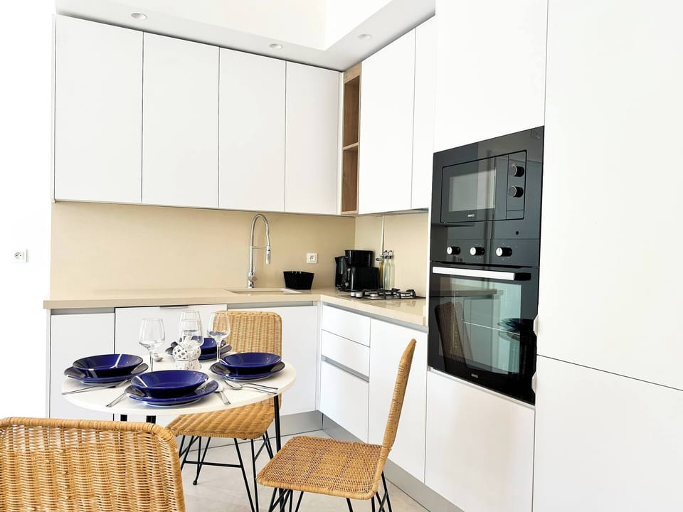 Apartment, 2 Bedrooms, Terrace | Private kitchen