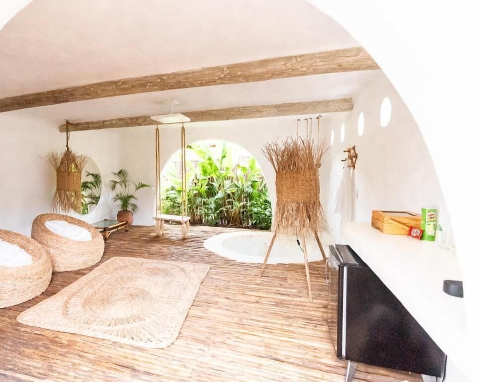 Luxury Triple Room, Courtyard View | Bathroom | Shower