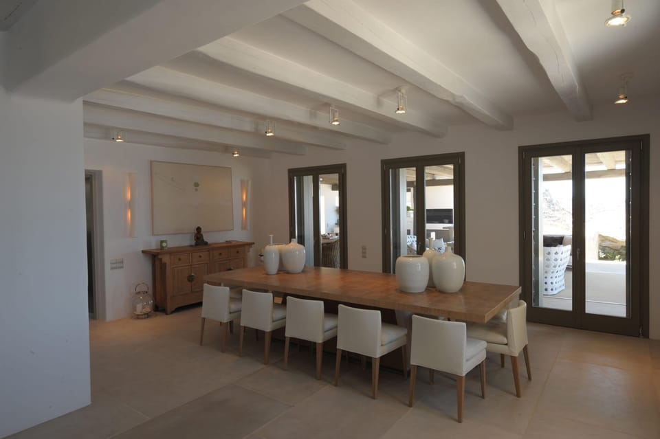House | 7 bedrooms