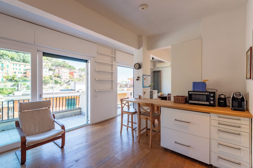 Standard Apartment, Multiple Bedrooms (The Blue Window Apartment In) | Interior