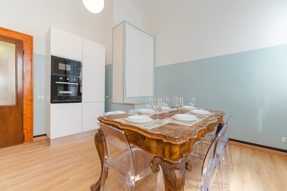 Apartment | Dining
